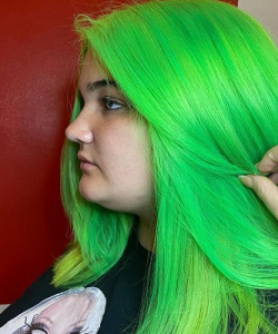 green-hair-colours-at-red-hairdressers-in-east-sussex